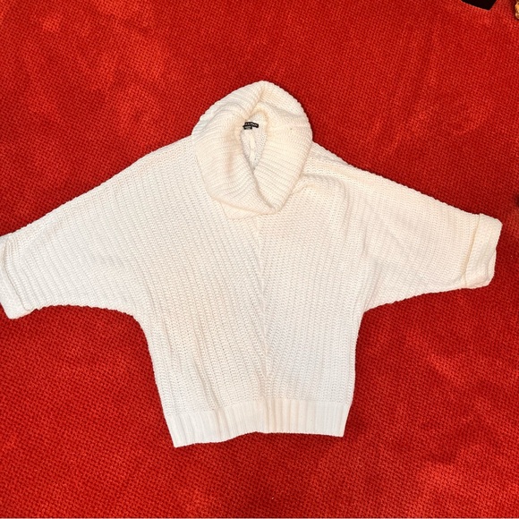 ♥️2xHost Pick♥️Harlowe & Graham oversized white sweater, size large - Picture 8 of 9